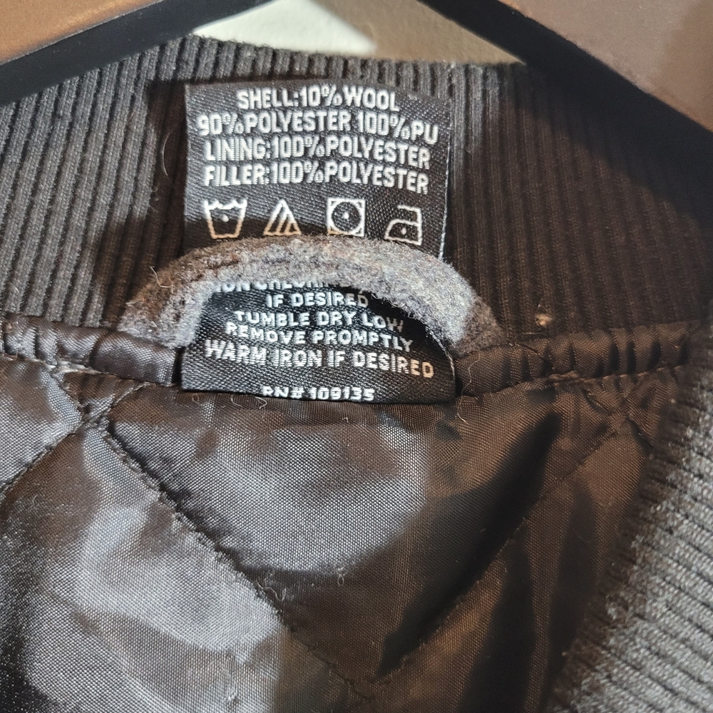 Men Bomber Jacket - Picture 8 of 8